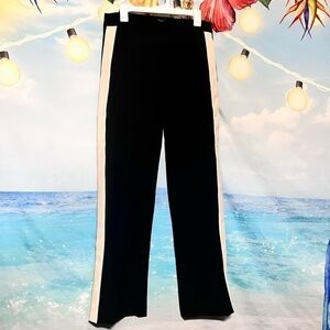Theory pants with white stripes size medium. A221